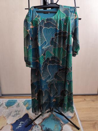 Slávnostné šaty, 44