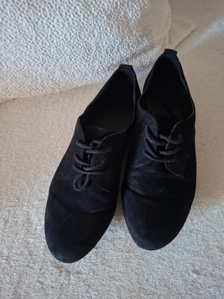 Cierne snurovacie topanky, 39