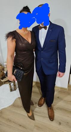 Spoločenské šaty, l