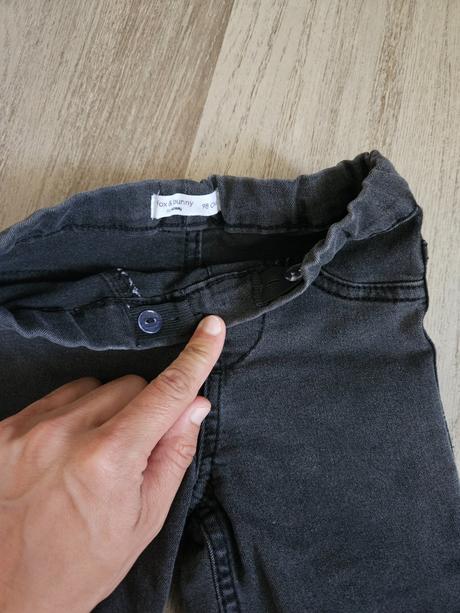 Rifle, fox & bunny,98