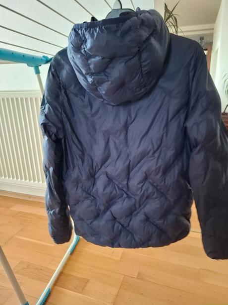 Prechodná bunda, 152