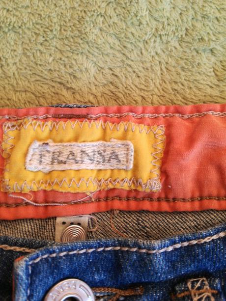 Dievčenské kraťasy, 36