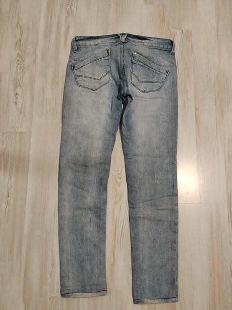 Dámske trhané rifle, terranova,s