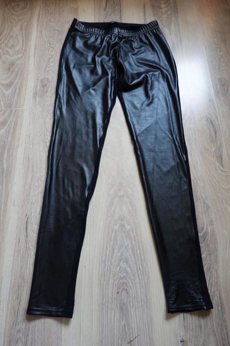 Legíny tezenis, tezenis,s
