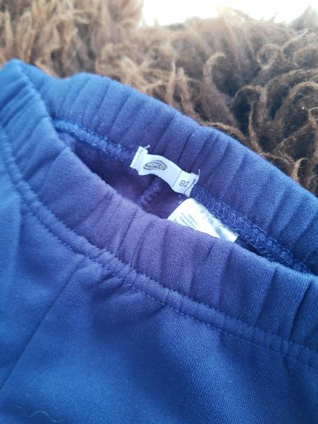 2x detské tepláky, 92