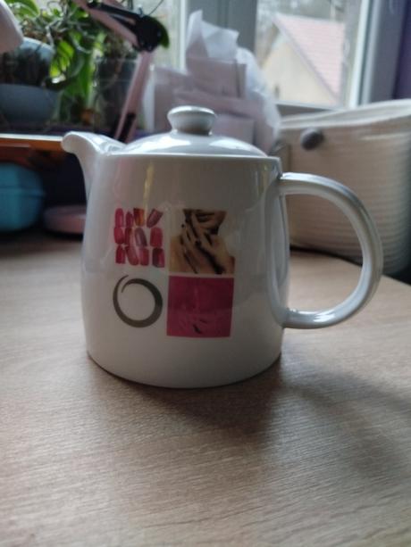Pekný čajník, 