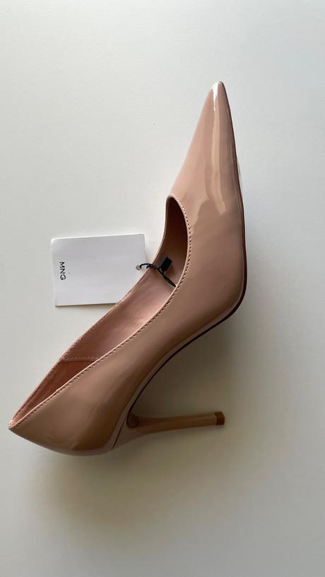 Špicaté ihličky lodičky béžové nude lakované 9 cm, mango,36