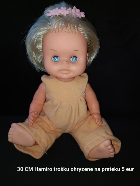 Stará bábika hamiro, 