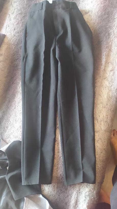 Sako +nohavice na 3 roky, 104