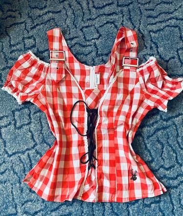 Vrchná časť kroja neviem či de alebo at 36/38, 36