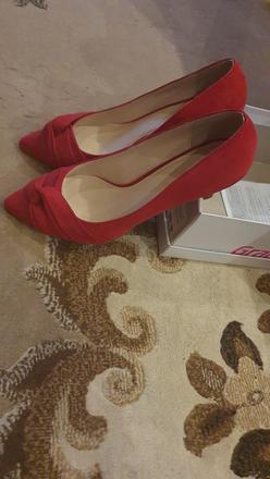 Červené semisove lodicky, graceland,39