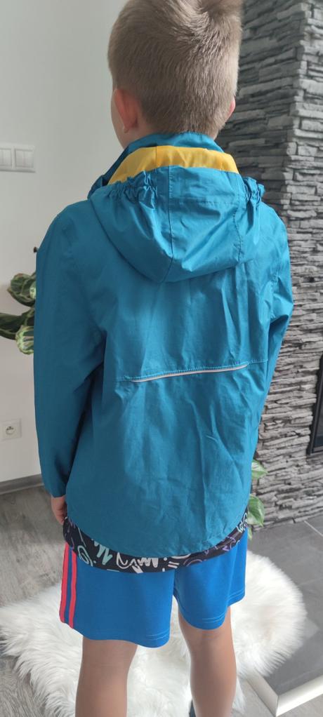 Prechodná bunda, 122