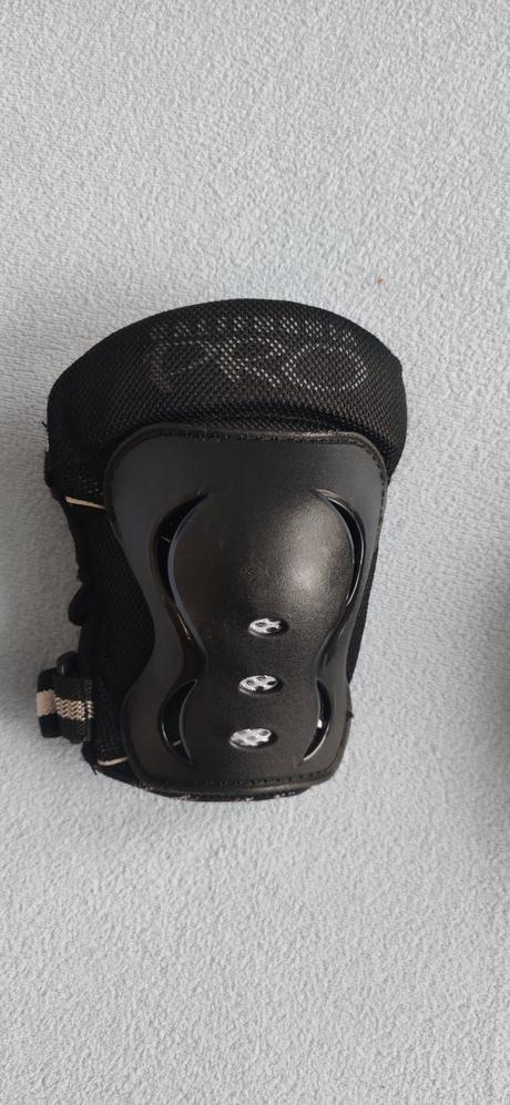 Chrániče na kolená, veľ. m/l, m