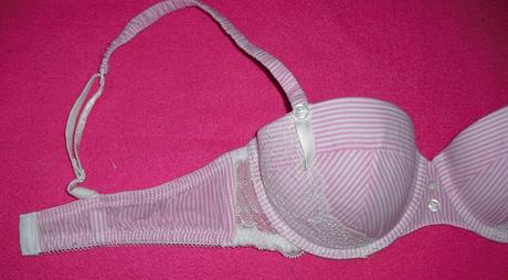 Ensored romanticka podprsenka, new yorker,75b