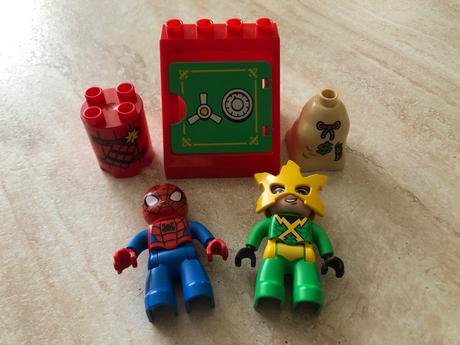Lego duplo spiderman a electro, top stav, 