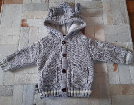 Teplý svetrík, lupilu,68