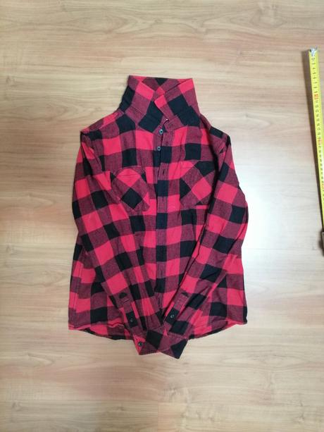 Károvaná košeľa, 152