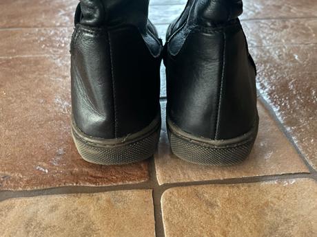 Čierne kožené cizmy, baťa,38