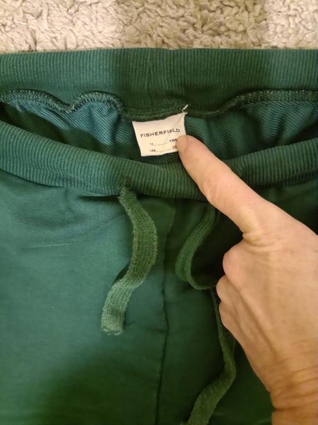 6x joggery, gate,146