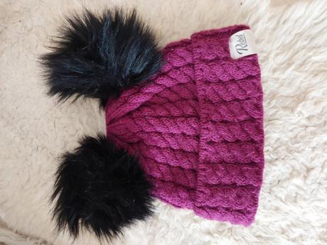 Zimná ciapka, rebel,92