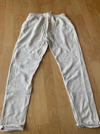 Teplaky, reserved,158