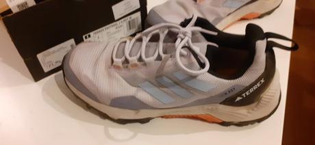Trekove tenisky, adidas,40