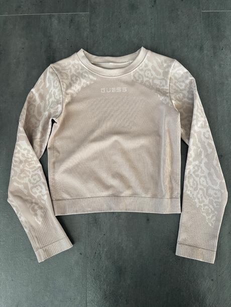 Guess funkcne tricko, guess,s