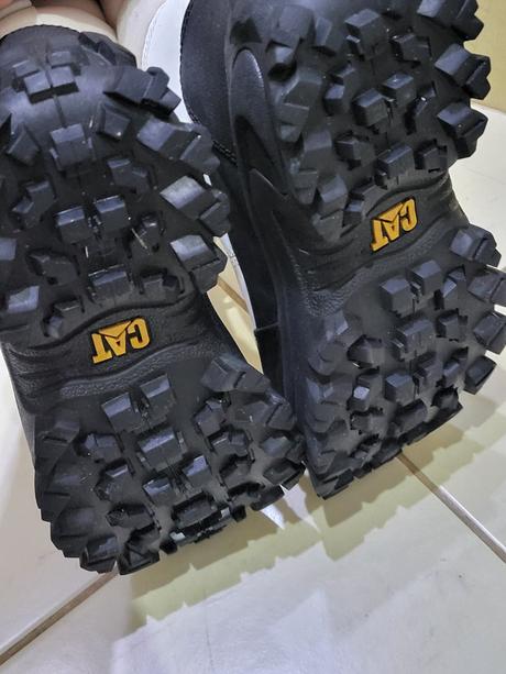 Zimná obuv caterpillar, 38