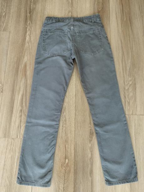 Nohavice, in extenso,152