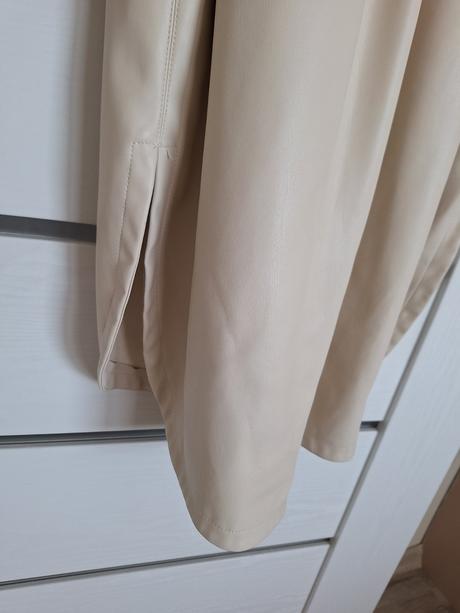 Koženkové šaty / kabát, zara,m