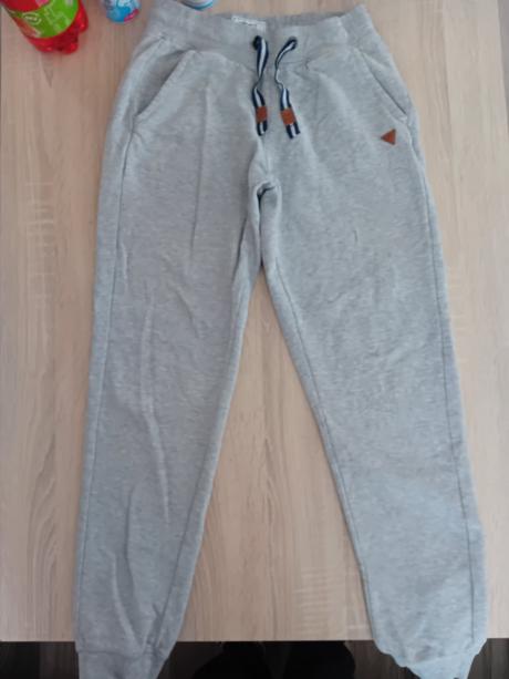 Tepláky, pepperts,146