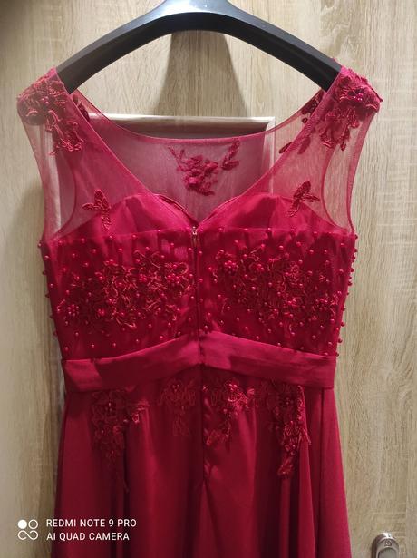 Spoločenské šaty, 40