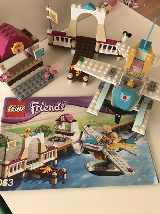 Lego friends lietadlo, 