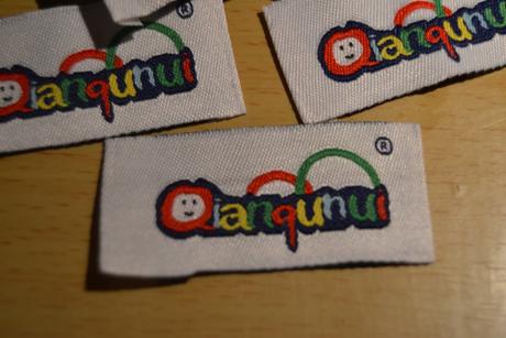 Nášivka farebný text,