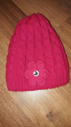Sýto ružová čiapka, 