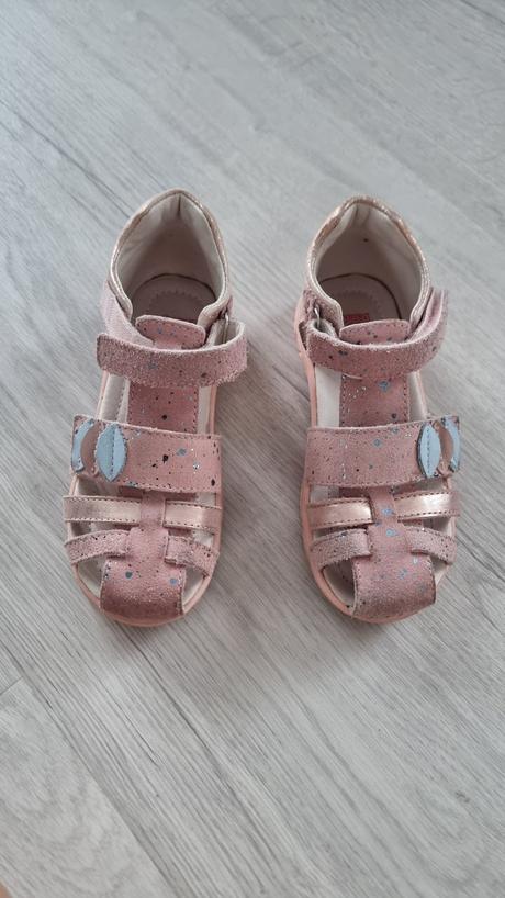 Kožené sandálky, d.d.step,30