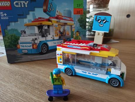 Lego city zmrzlinárske auto,