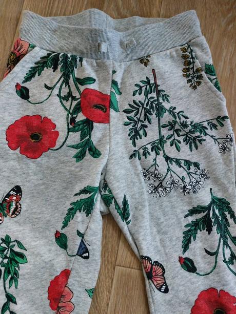 Nohavice,tepláky, h&m,122