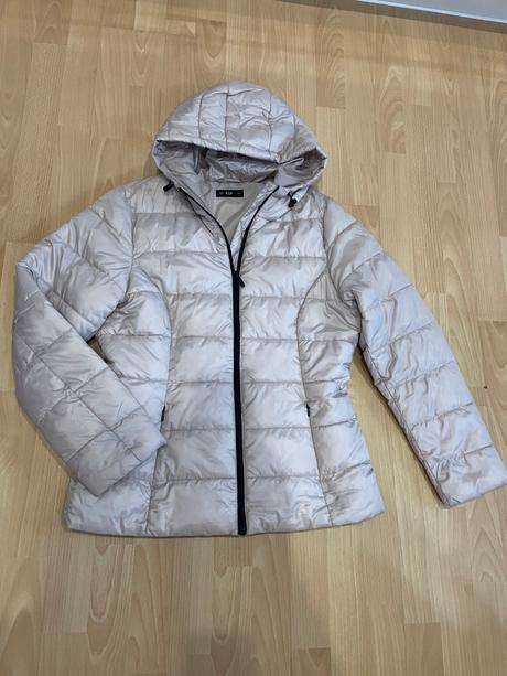 Béžová bunda m/l, f&f,m