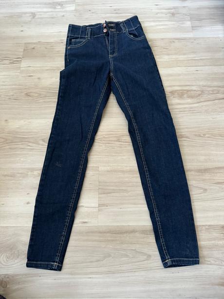 Dámské rifle, reserved,s