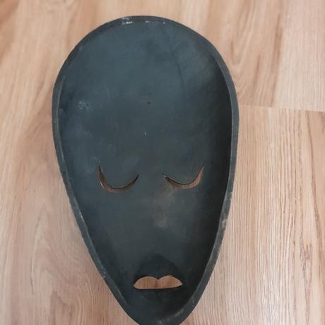 Drevená maska na stenu, 