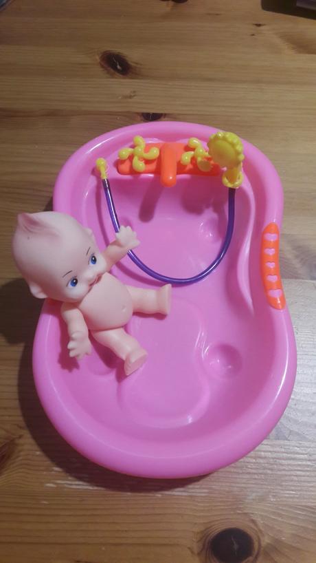 Bábika s vaničkou, 