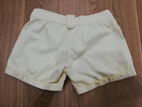 Šortky, 36