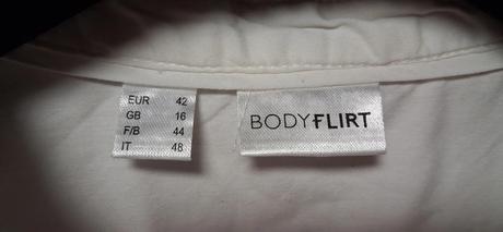 Biela strečová blúzka, bonprix,42