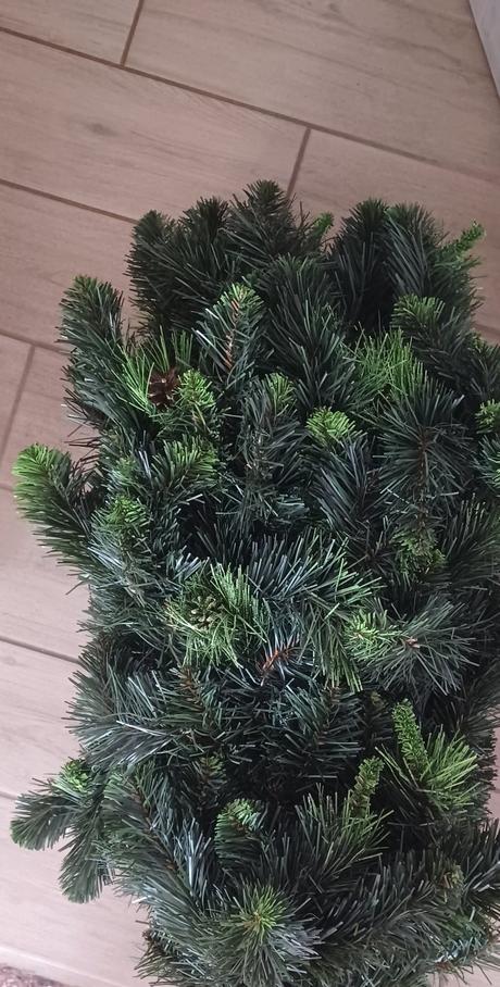 Vianočný umelý stromček,