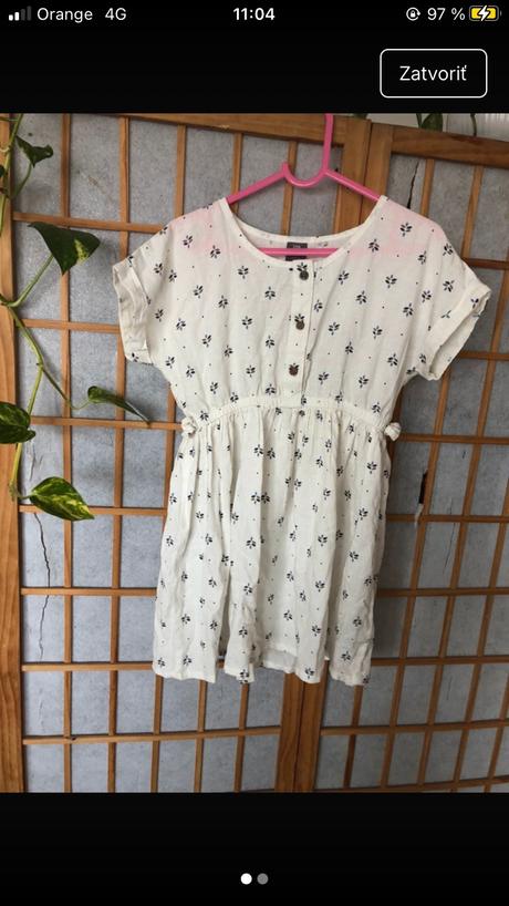 Biele elegantné šaty, 122