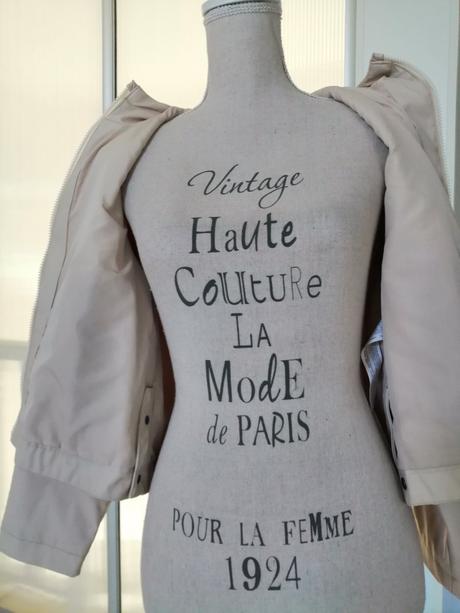 Bundička dievčenska do dažďa, blefa vel. 152, zara,152