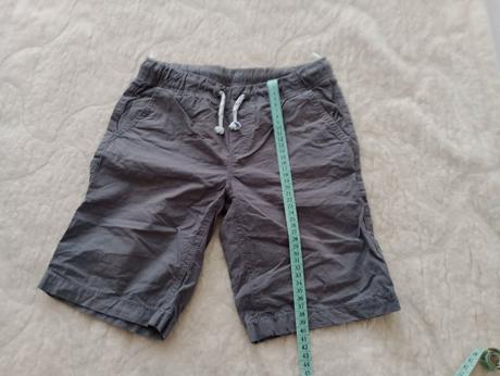 Krátke nohavice, c&a,134