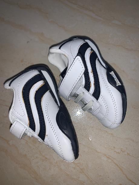 Botasky, lonsdale,19