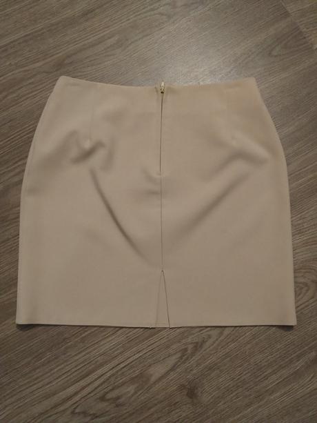 Kostýmová sukňa a nohavice, 36